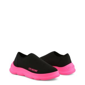 Love Moschino