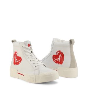 Love Moschino